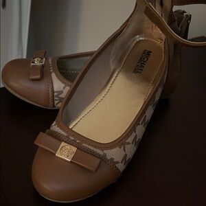 Michael Kors Tan and Brown Flats with Gold Accent- kids